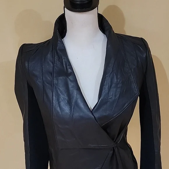 TROYVE JACKET